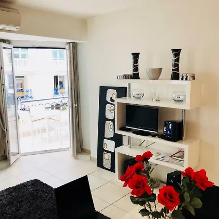 O Palais Des Iles Two Bedroom شقة كان